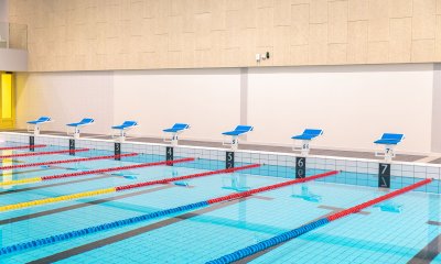 startblokken-zwembad